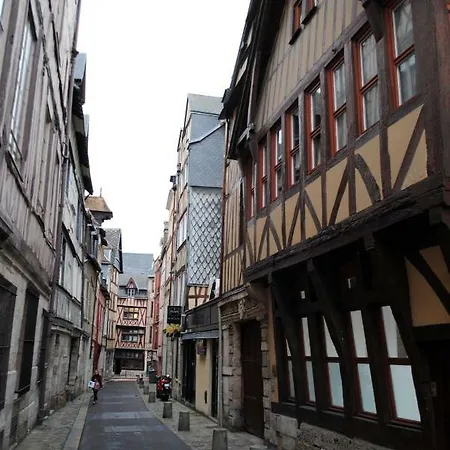 La Souche Apartament *